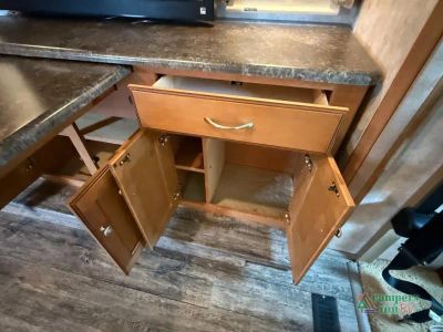 2012 Itasca Sunstar — photo 23 view
