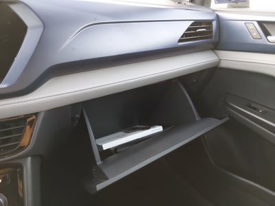 2024 Volkswagen Taos - Photo 16