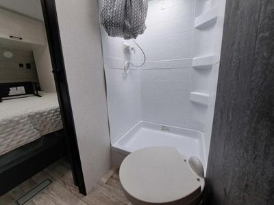 2026 Venture RV Sienna - Photo 10