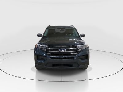 2023 Ford Explorer - Photo 2
