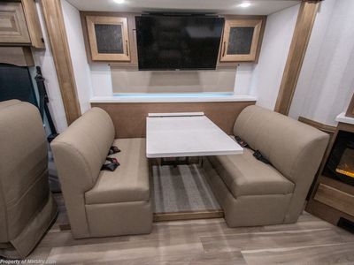 2026 Fleetwood Frontier - Photo 9