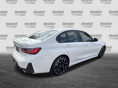 2026 BMW 3 Series 330i - Photo 9