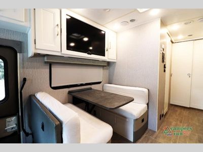 2022 Coachmen RV Mirada - Photo 20