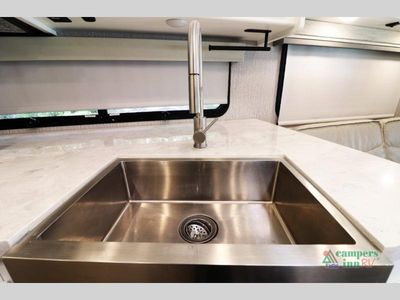 2022 Coachmen RV Mirada - Photo 27