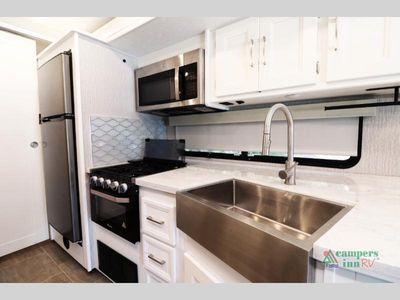 2022 Coachmen RV Mirada - Photo 26