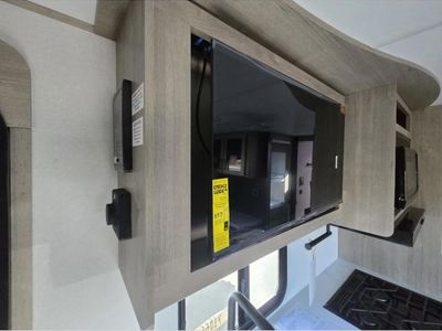 2026 Grand Design Imagine XLS - Photo 22