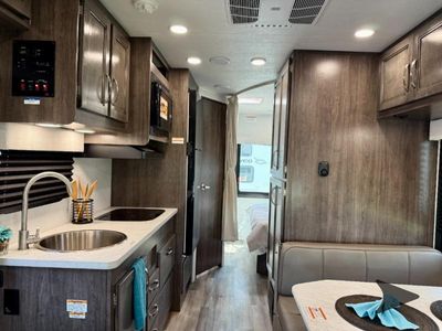 2026 Jayco Redhawk SE - Photo 8