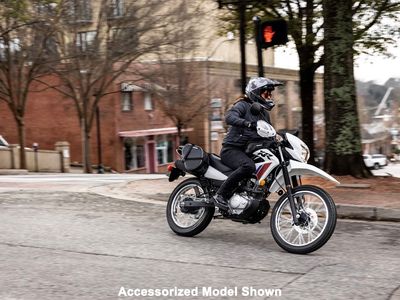 2025 Honda XR150L - Photo 23