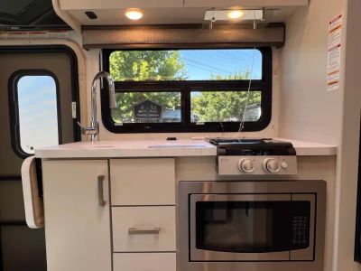 2027 Thor Motor Coach COMPASS AWD — photo 9 view