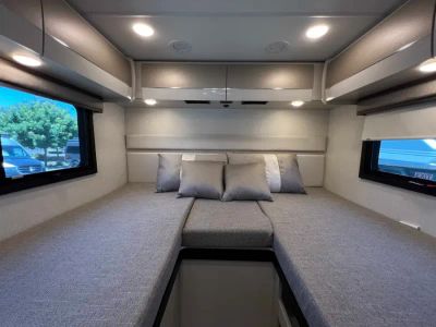 2027 Thor Motor Coach COMPASS AWD — photo 18 view