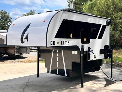 2026 Wayfinder RV GO LITE LTD — rear three-quarter view