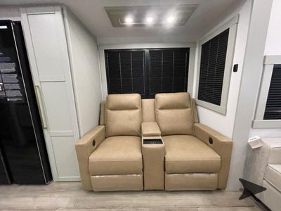 2026 Brinkley Model Z - Photo 14
