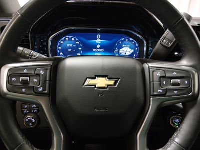 2023 Chevrolet Silverado 1500 — photo 12 view