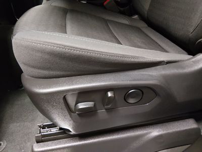 2023 Chevrolet Silverado 1500 — photo 23 view