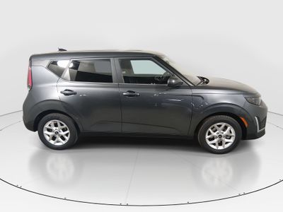 2023 Kia Soul - Photo 8