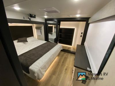 2026 Forest River RV Sabre - Photo 16