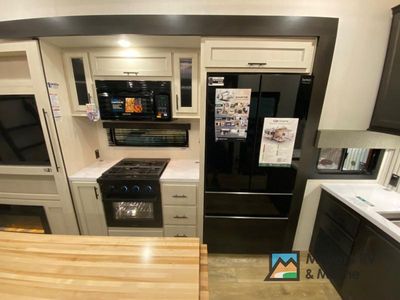 2026 Forest River RV Sabre - Photo 7