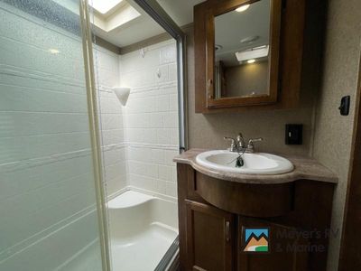 2017 Coachmen RV Chaparral - Photo 26