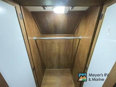 2017 Coachmen RV Chaparral - Photo 21