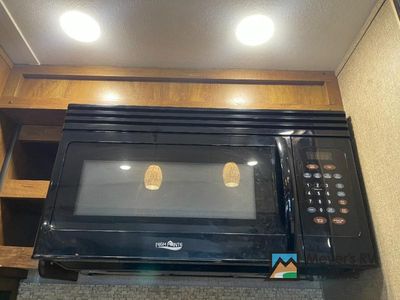2017 Coachmen RV Chaparral - Photo 13
