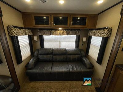2017 Coachmen RV Chaparral - Photo 15