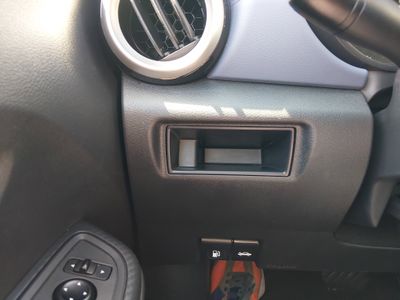 2023 Nissan Versa - Photo 13