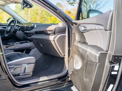 2025 Buick Envision - Photo 11