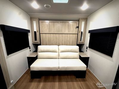 2026 East to West Acclaim - Photo 6