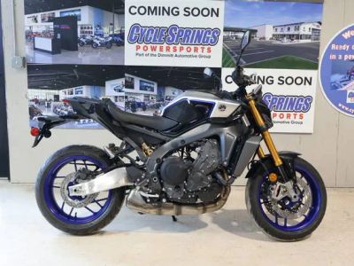 2026 Yamaha MT-09 SP — front three-quarter view