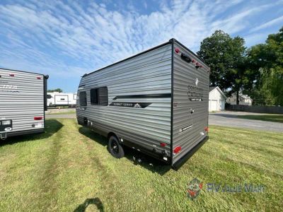 2026 Coachmen RV Catalina Summit Series 7 — photo 8 view