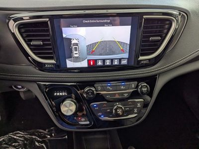 2026 Chrysler Pacifica — photo 23 view