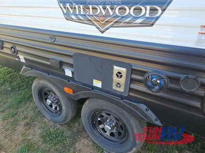 2024 Forest River RV Wildwood - Photo 15