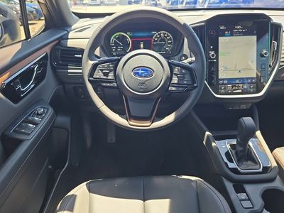 2025 Subaru Forester Hybrid - Photo 14