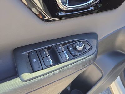 2025 Subaru Forester Hybrid - Photo 20