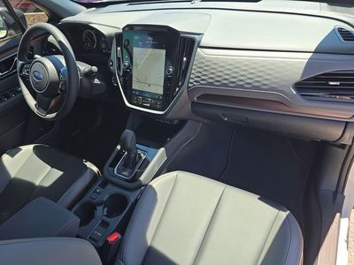 2025 Subaru Forester Hybrid - Photo 12
