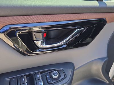 2025 Subaru Forester Hybrid - Photo 19