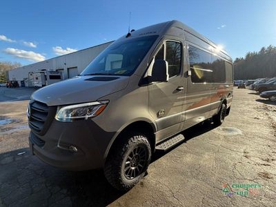 2025 Outside Van Parks - Photo 3