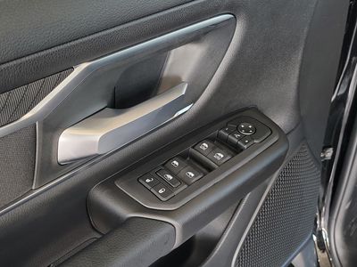 2026 Ram 1500 — photo 15 view