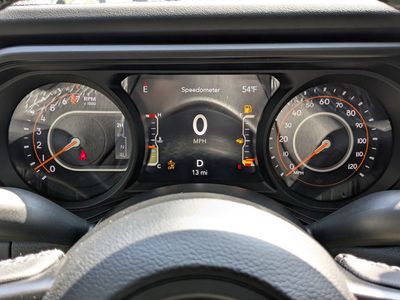 2026 Jeep Gladiator - Photo 27