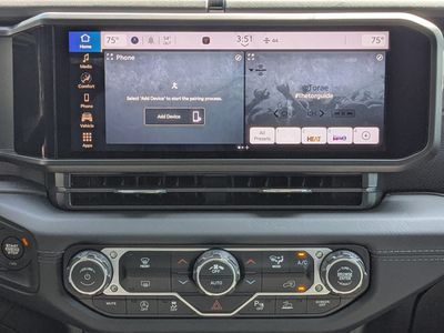 2026 Jeep Gladiator - Photo 18