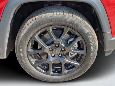 2026 Jeep Compass — photo 9 view