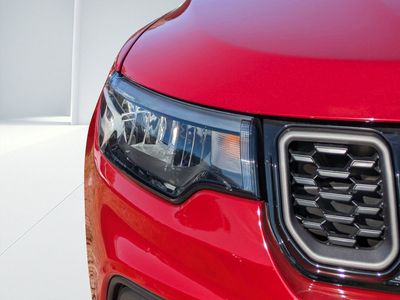 2026 Jeep Compass — photo 8 view
