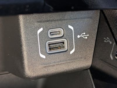 2026 Jeep Compass — photo 19 view