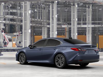 2026 Toyota Camry - Photo 8