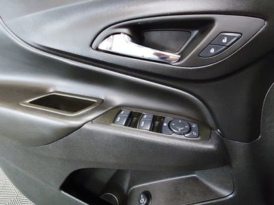 2024 Chevrolet Equinox — photo 20 view