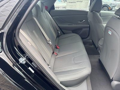 2026 Hyundai Elantra - Photo 32