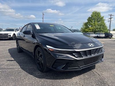 2026 Hyundai Elantra - Photo 3