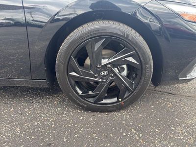 2026 Hyundai Elantra - Photo 35