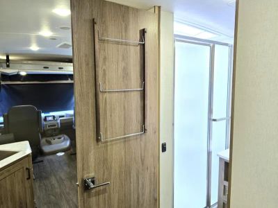 2026 Winnebago VISTA - Photo 23
