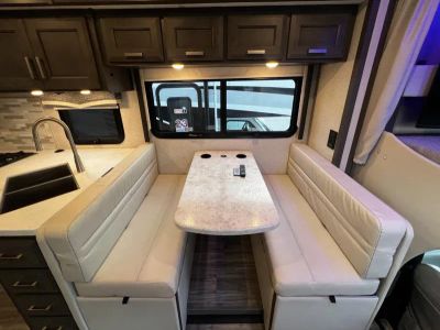 2024 Thor Motor Coach MAGNITUDE - Photo 11